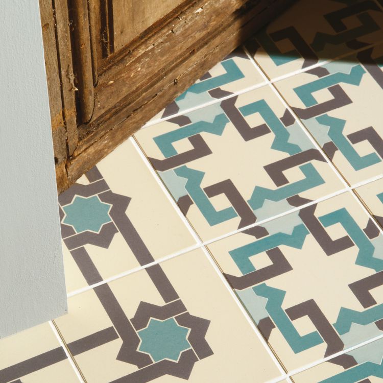 Original Style Odyssey Primo Iberian Corner Dark Grey and Dark Jade on White 15x15cm