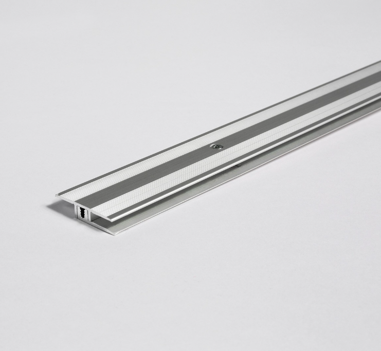 Transition proﬁle Anodized silver aluminum