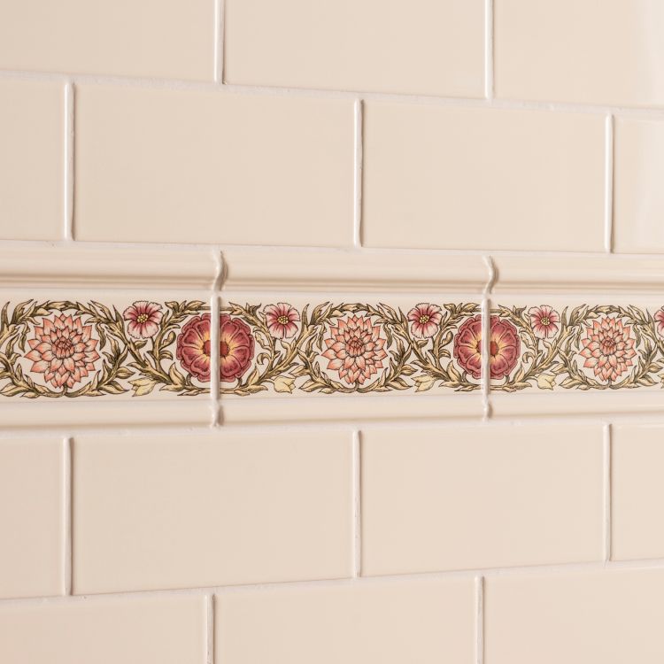 Original Style Artworks Knot Garden Pink Classical Decorative Border on County White