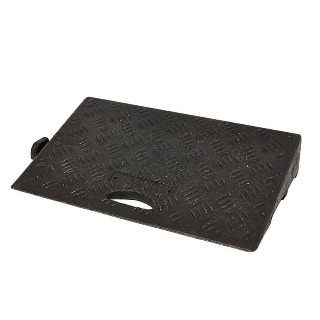Rubber Kerb Ramps Non Slip 500x300x100mm