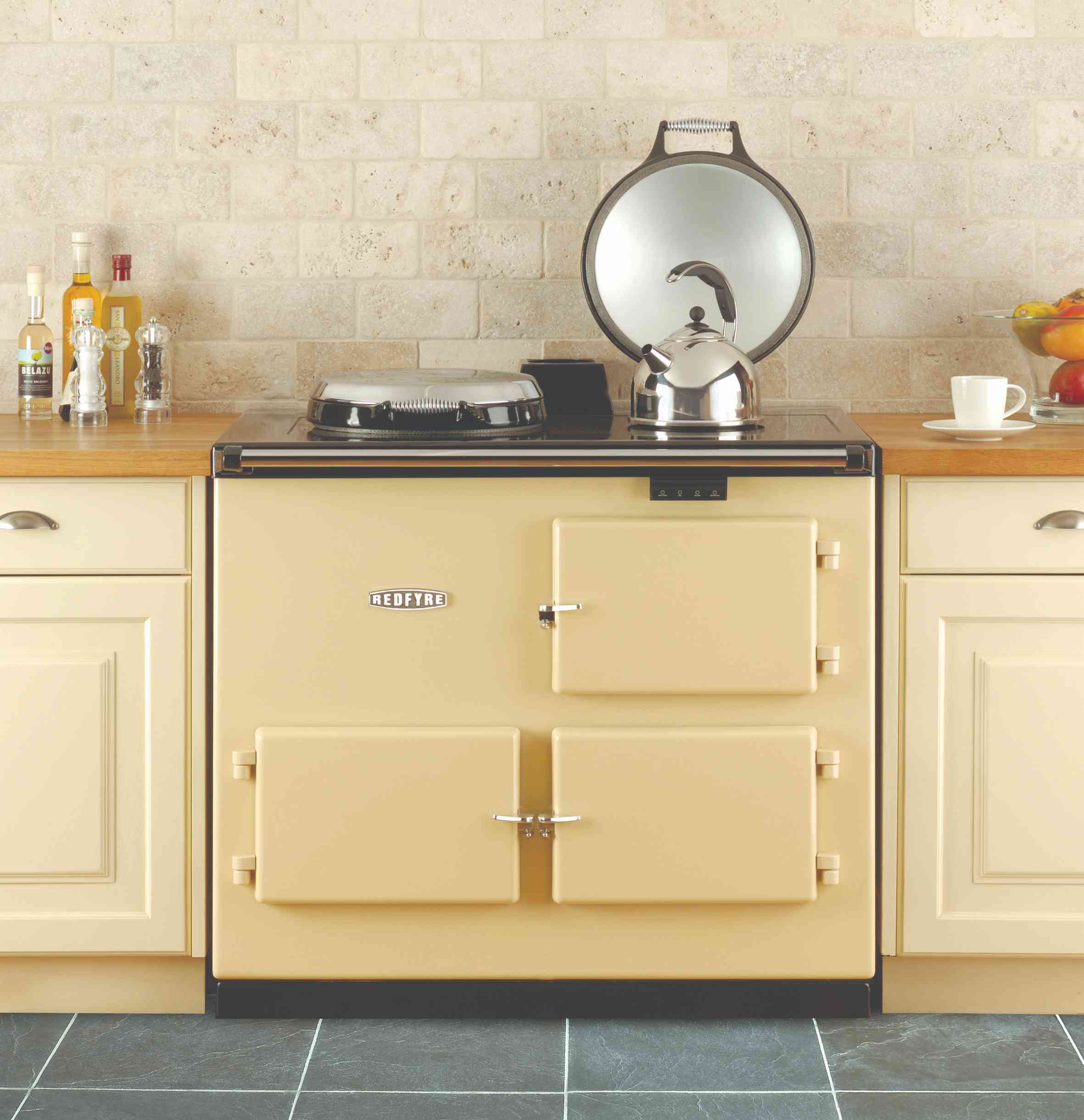 Original Style Earthworks Levantine Ivory Unfilled & Tumbled Travertine Tile 8x15cm