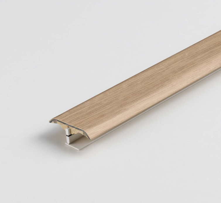 Oak sanded 3-in-1 Laminate profile
