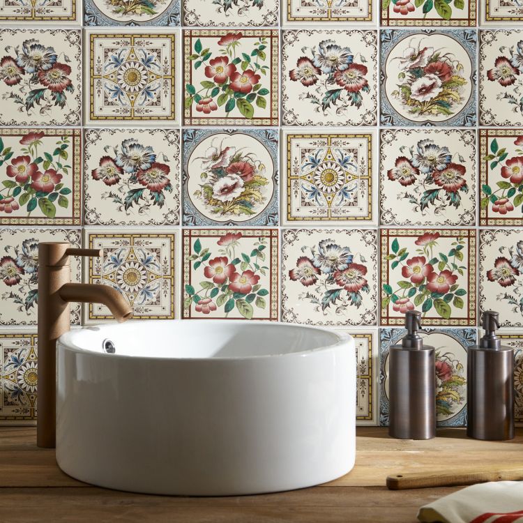 Original Style Artworks Sweetbriar Single Tile on County White